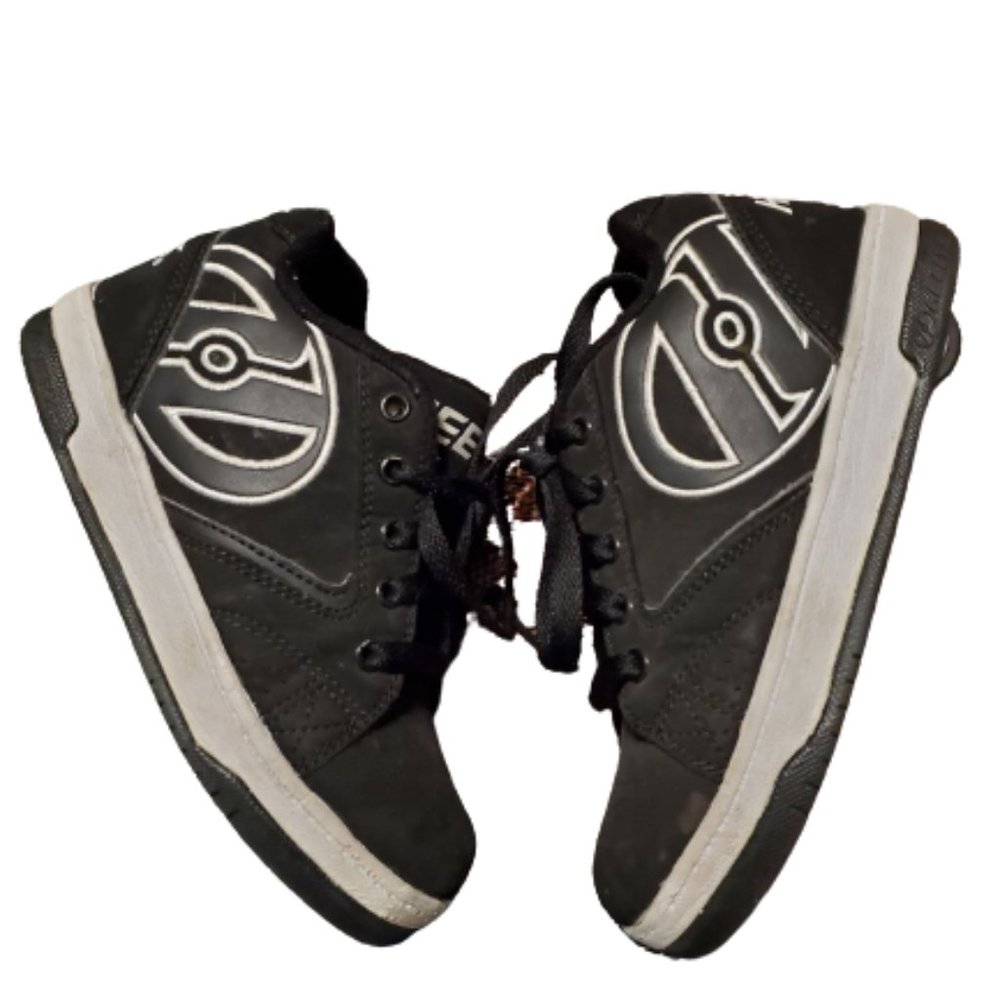 Heelys Black Youth Skater Shoes Used size 1